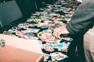 4 Tips Memilih vendor Sticker Online